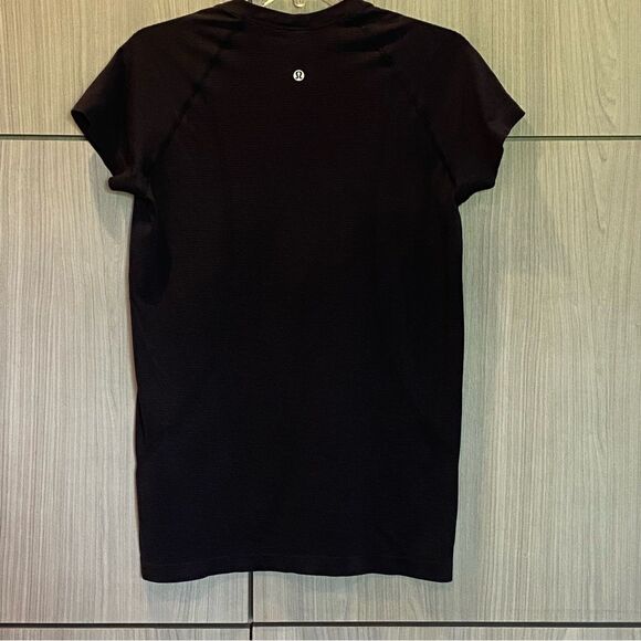 Swiftly Size 10 Black Tech Short-Sleeve Shirt S2.0 Hip - Picture 4 of 6